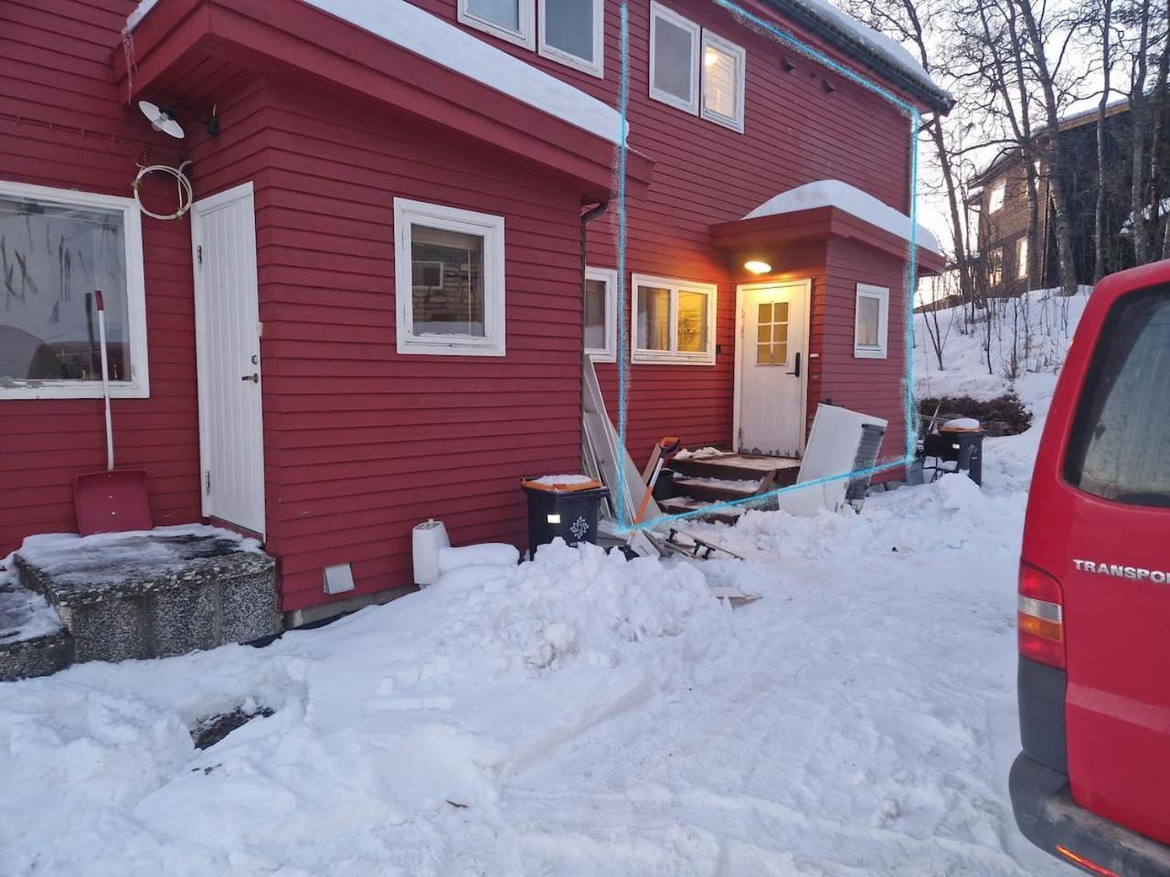 Semi-Detached House Downtown Apartman Tromsø Kültér fotó